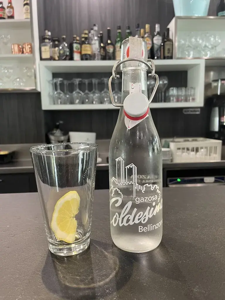 alessio mezzadri_Green Bar_Manno_recensione