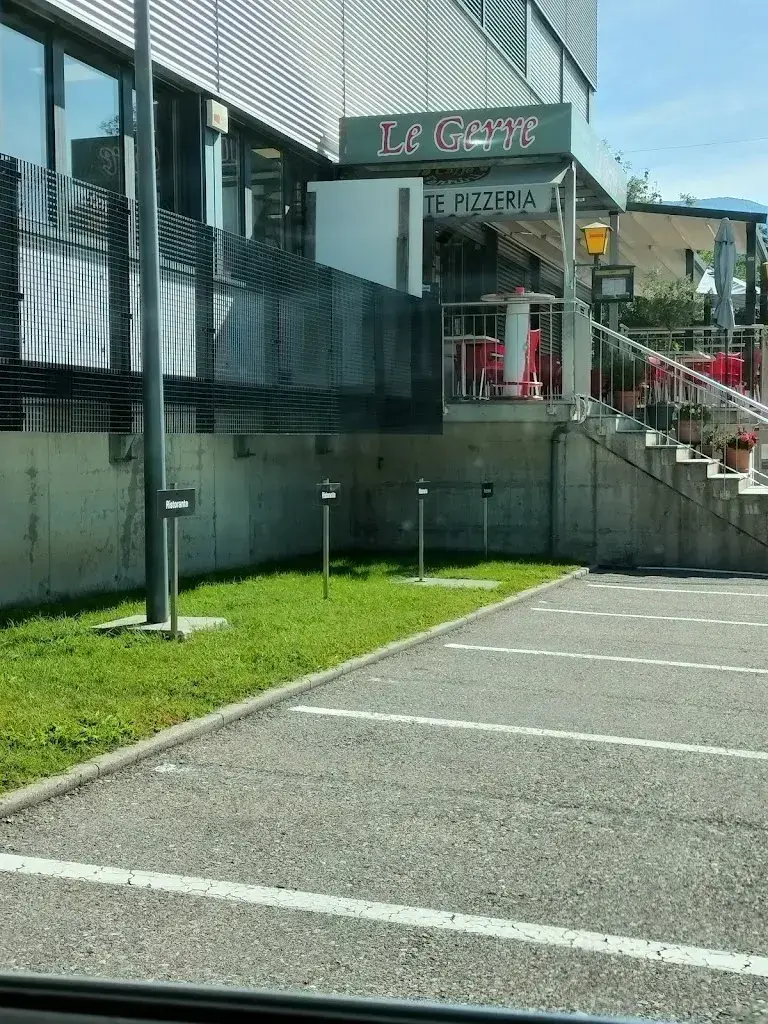 Massimiliano Montalbetti_Le Gerre_Manno_review