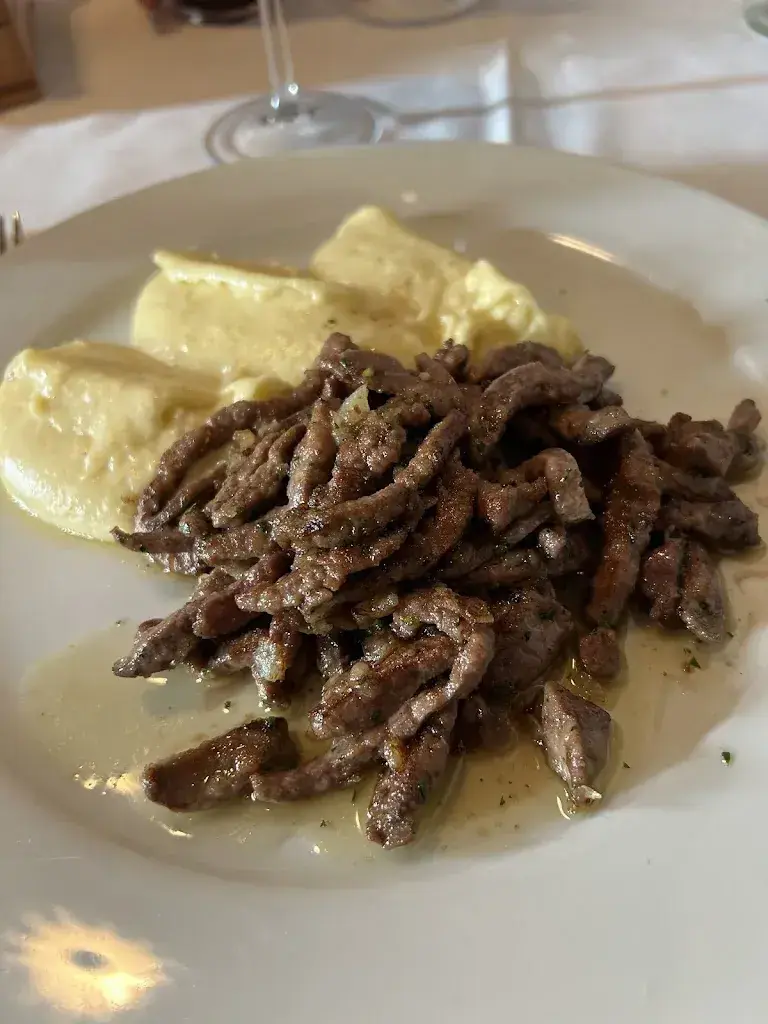 Nori Isomae_Grotto della Salute_Massagno_review