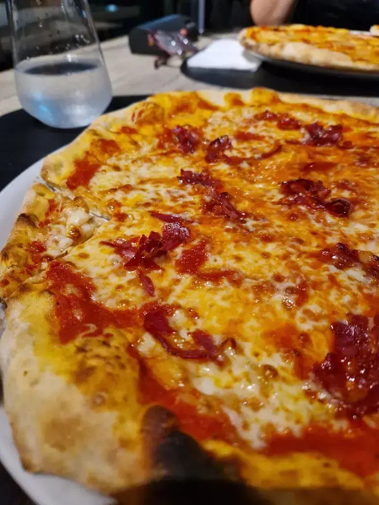 Kornelia Wijatyk_Ristorante Pizzeria Centro Massagno_Massagno_review