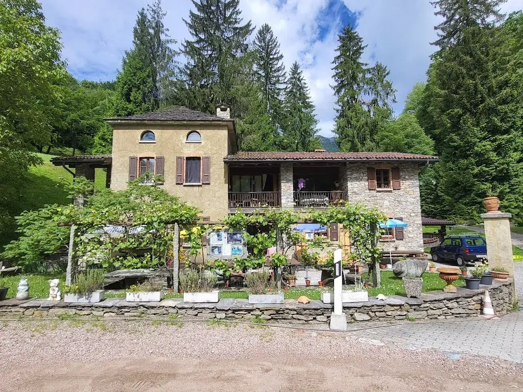 René Schneider_Mulino di Vinera_Novaggio_avis