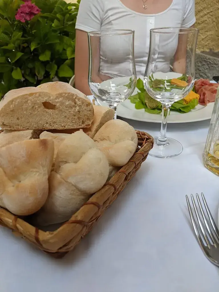 Ristorante Osteria Nostranello restaurant in Neggio