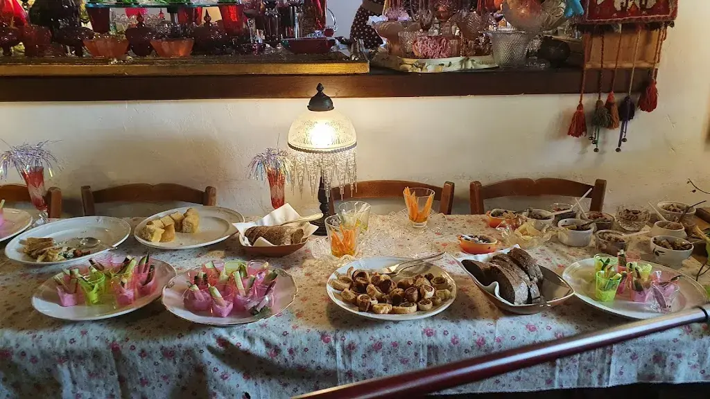 Menü_Grotto Flora B&B_Agra_Bild_6