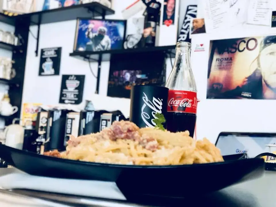 Mirella Grazia_Bollicine_Gebenstorf_avis