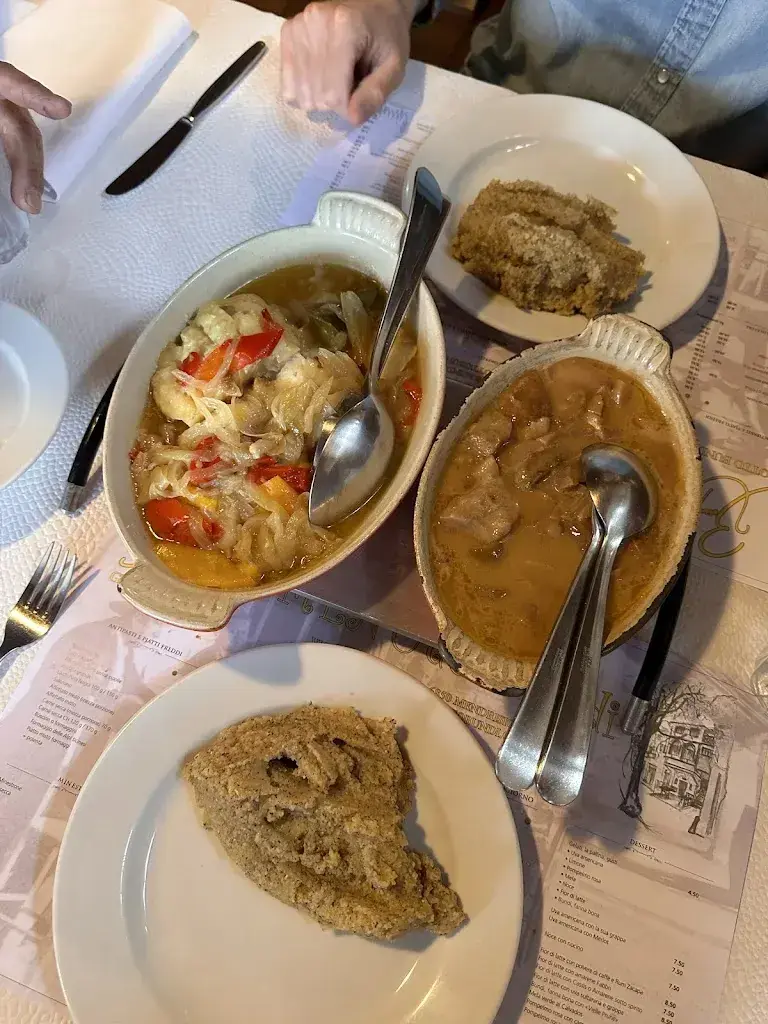 Cerasela Bortos_Grotto Bundi_Mendrisio_recensione