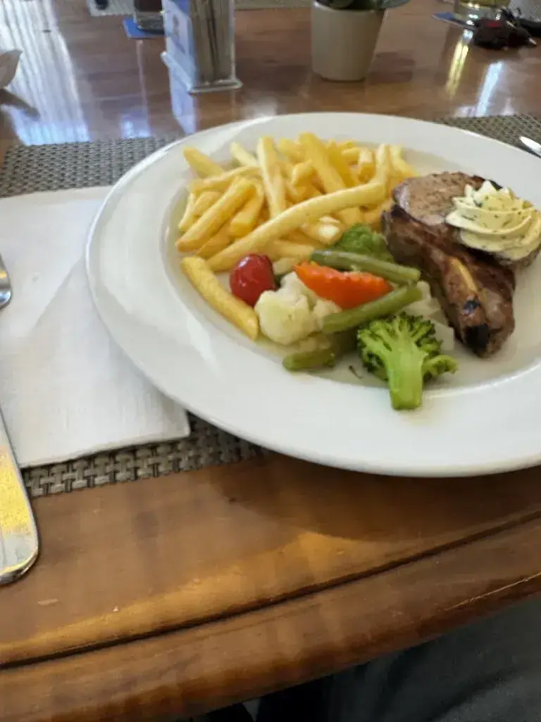 Simon_Restaurant, Pizzeria Frohsinn_Gebenstorf_review