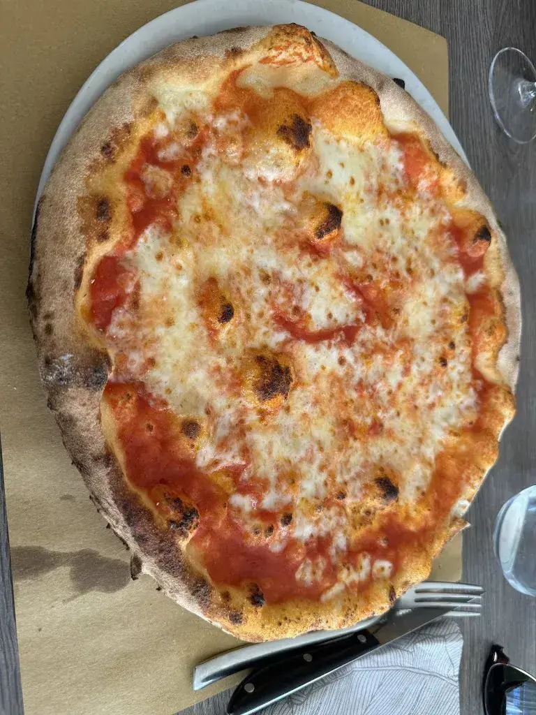 Giebel Raphael (myraphi)_Ristorante Pizzeria Bar Europa_Italy_review