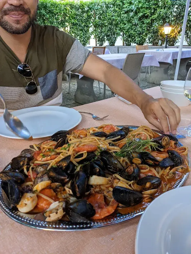 Rachel Kearney_Grotto del Tiglio_Capolago_review