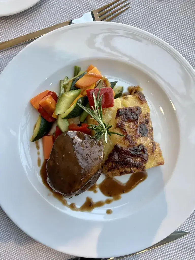 The McEwens_Stone Flower_Capolago_review