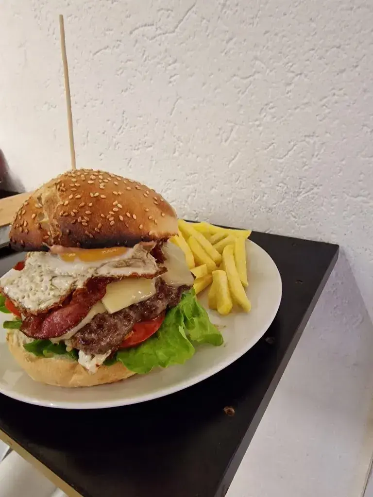 Frankie's Pista Giaccio Restaurant in Chiasso