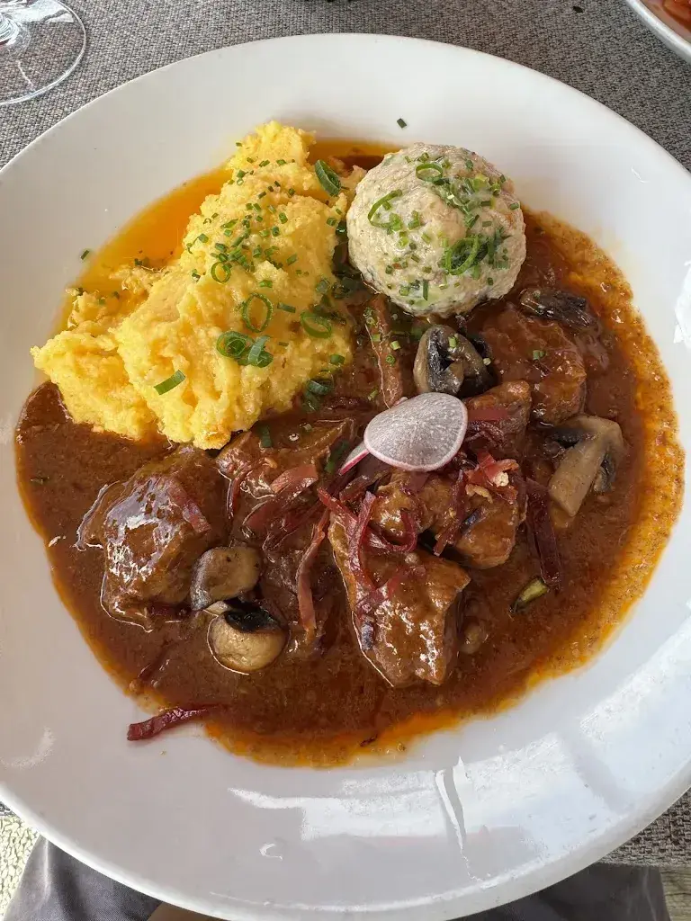 Max S._Rauchhütte_Italy_review