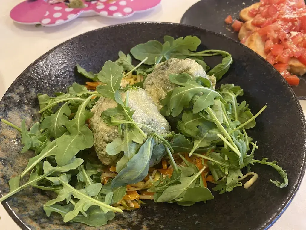 David McConaghy_Rifugio Molignon_Italy_review