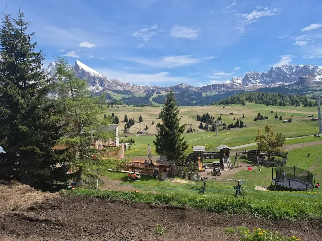 JW L_Malga Schgaguler Schwaige_Italy_review