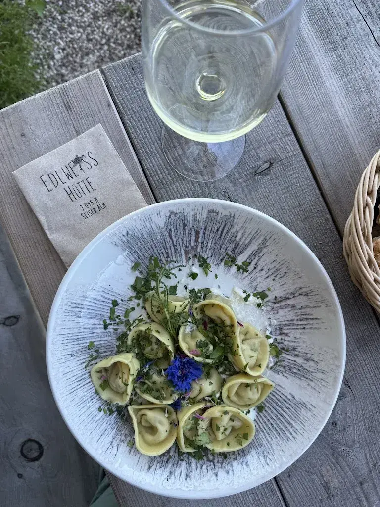 Amy Segreti_Edlweiß Hütte - Baita Edlweiß_Italy_avis