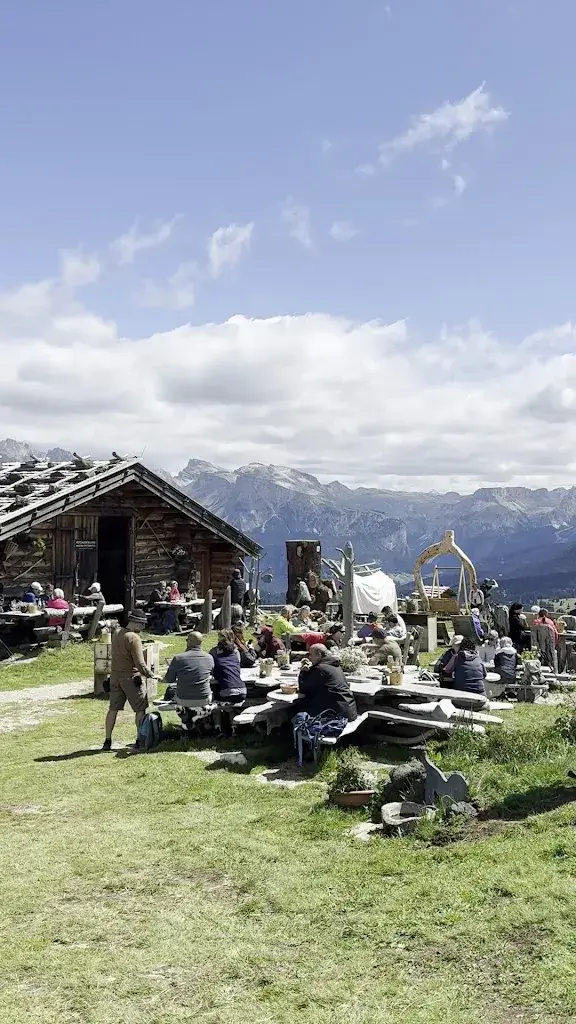 Dustin Zhang_Edlweiß Hütte - Baita Edlweiß_Italy_avis
