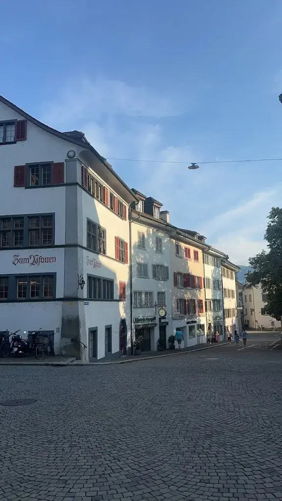 AHMED ALBLOOSHI_Banoo Im Rössli_Rapperswil-Jona_Bewertung