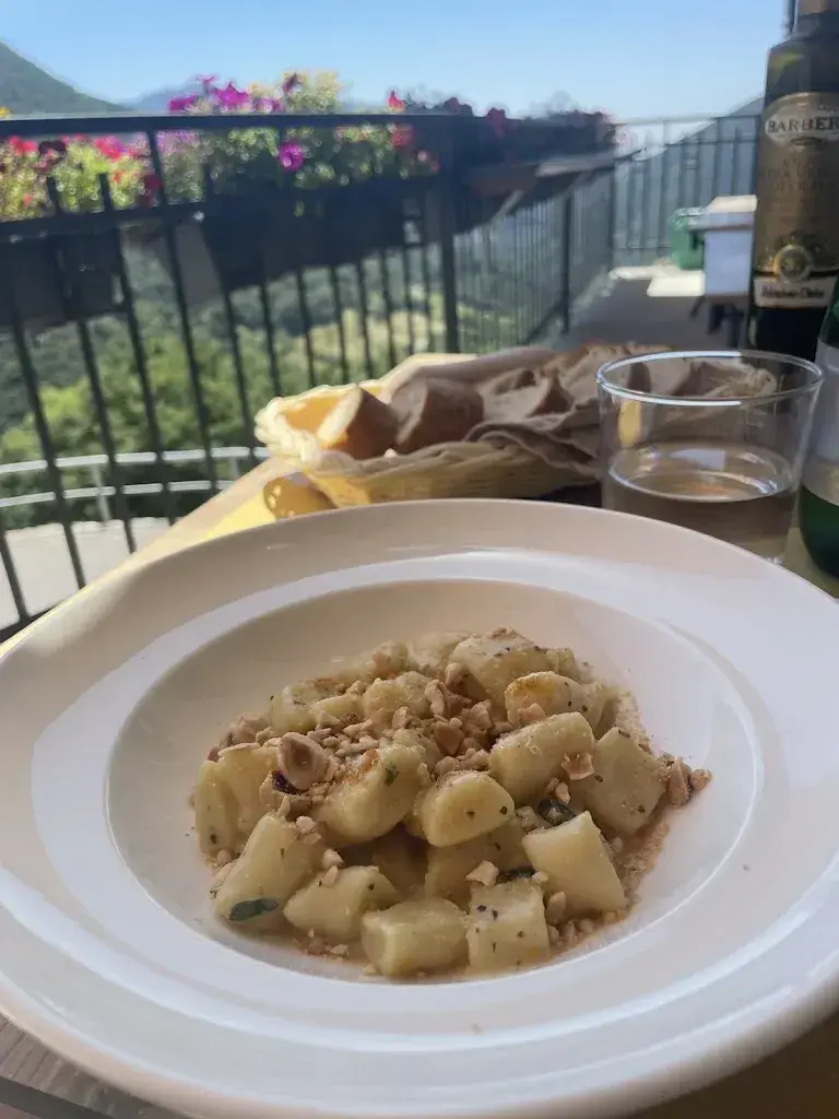 Torben Giehler_Osteria Manciana con alloggio_Muggio_Bewertung