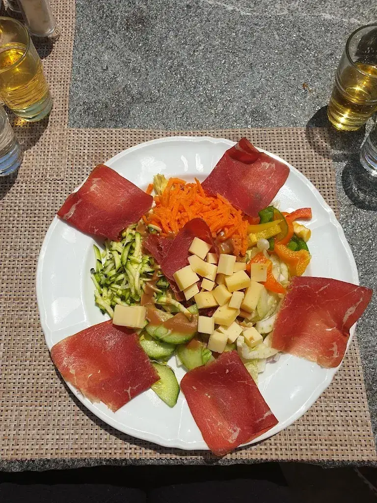 Melissa Kessel_Capanna Lo Stallone_Minusio_review