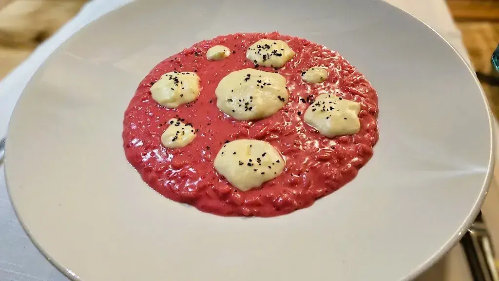 Buschauer_Grotto Valmaggese_Avegno_review