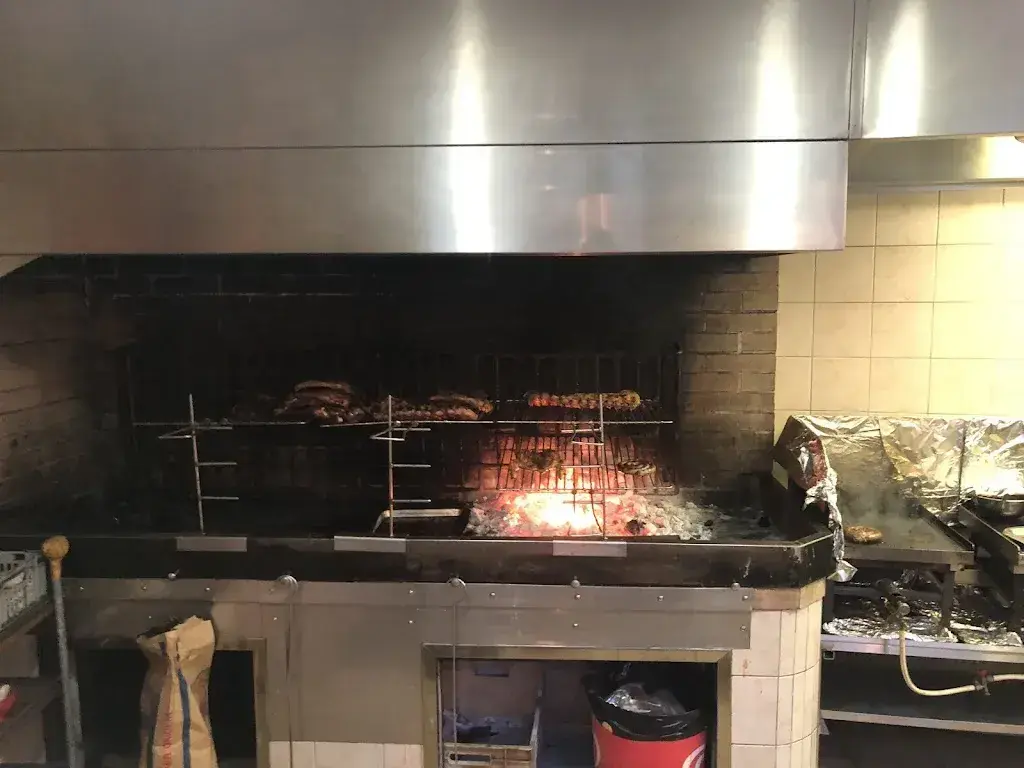 Robert Goeres_Grotto Mai Morire_Avegno_review