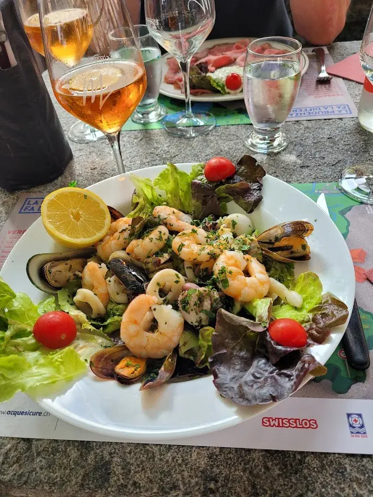 Christine Weissenberger_Ristorante Bocciodromo_Cevio_Bewertung