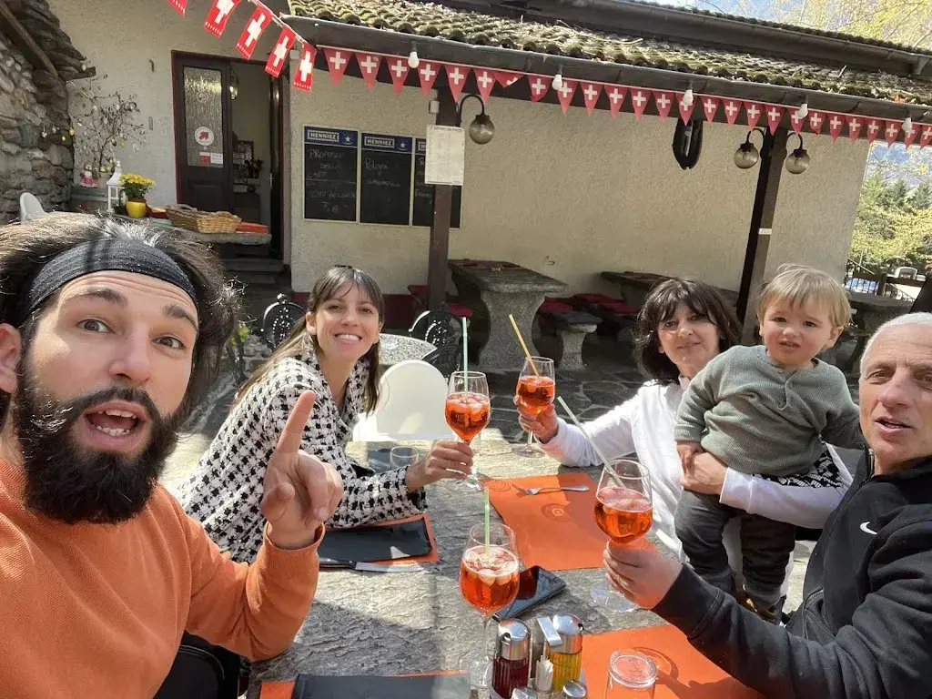 Iacopo Grandi_Grotto Del Mulo_Biasca_review