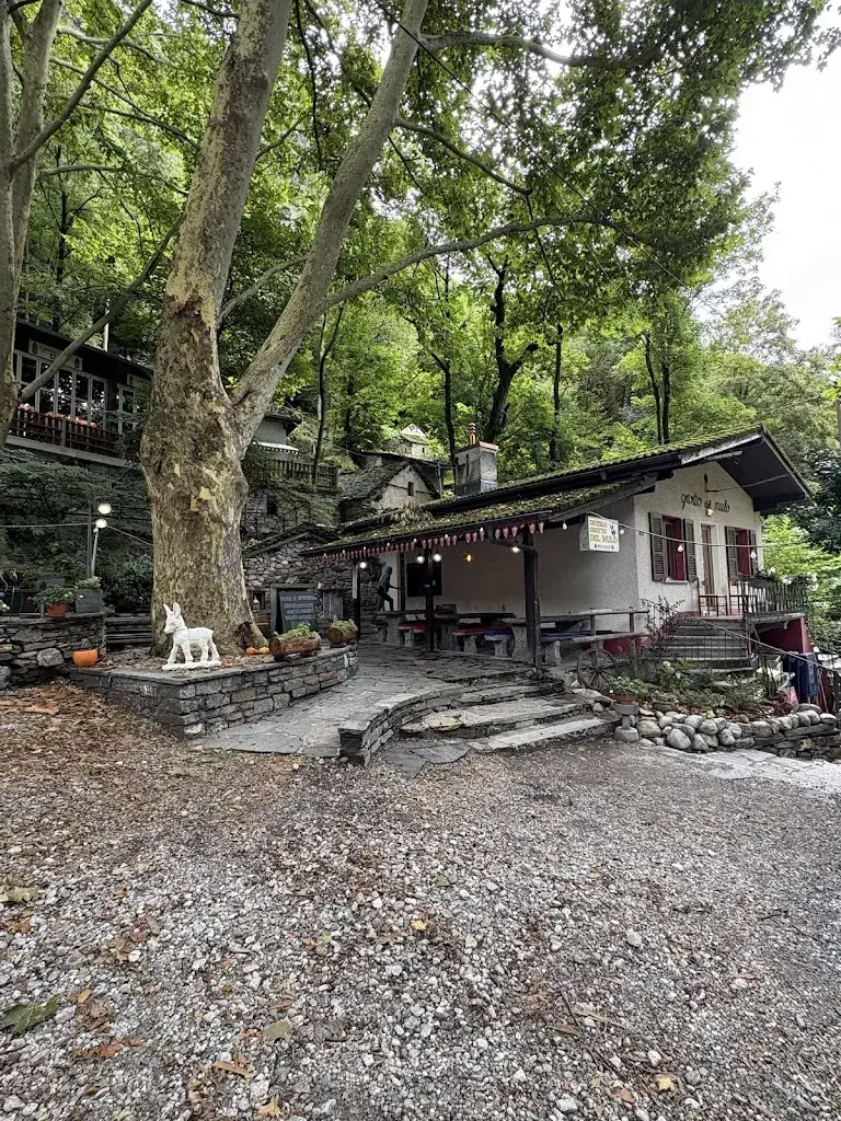 Roberto De Santis_Grotto Del Mulo_Biasca_review