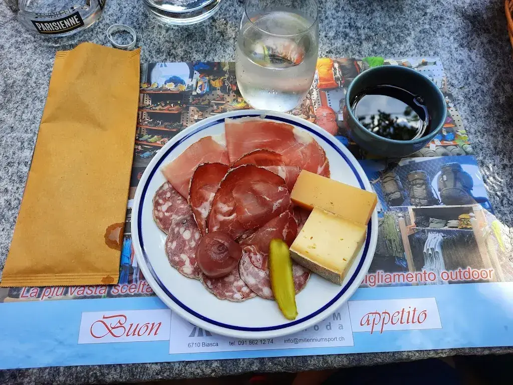 Menu_Grotto Pini_Biasca_image_7