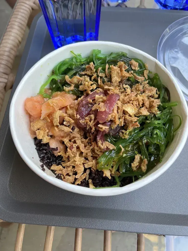 cindy lilla_Aloha Poke and Sushi Biasca_Biasca_recensione