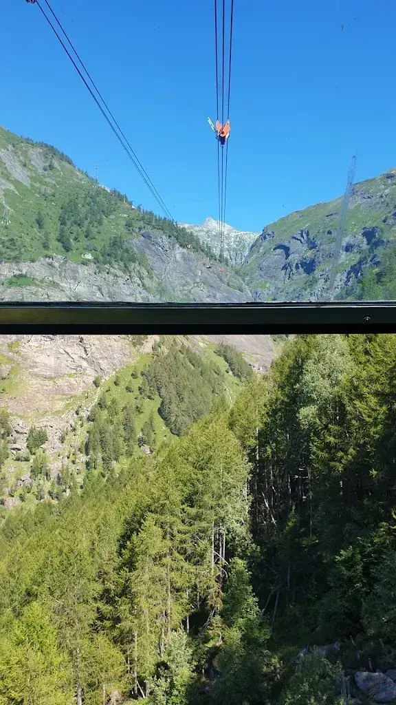 Vladimir Rinčić_Funivia San Carlo-Robiei_Cevio_review