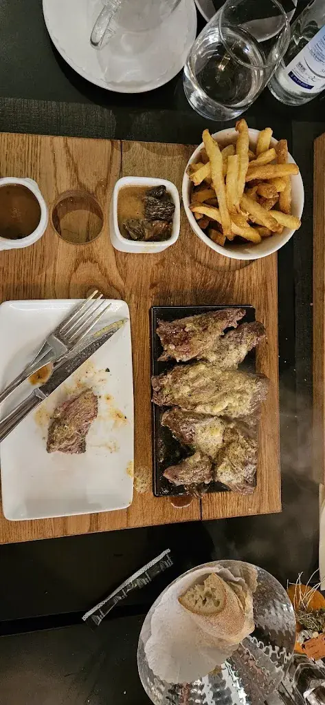 P. Khamchaiya_Restaurant La Rive Mex_Mex_recensione