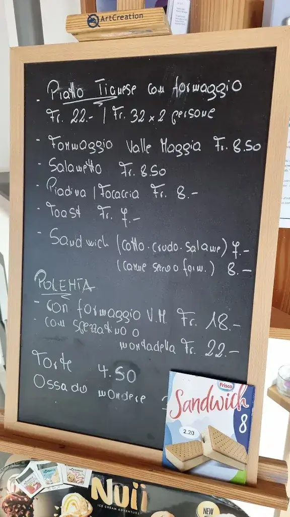 Grottino Lago Sambuco restaurant à Lavizzara