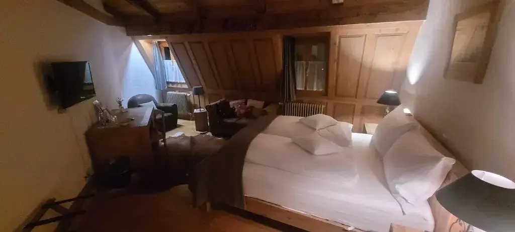 Rob Wirz_Romantik Hôtel l'Etoile_Val-de-Charmey_recensione