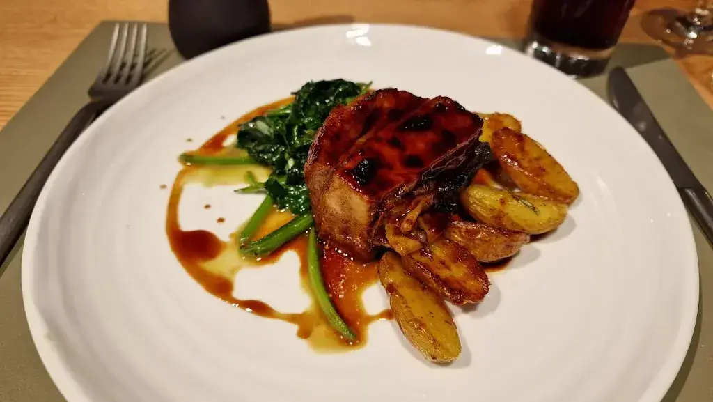 Hans Peter Hess_Osteria Corippo_Corippo_review