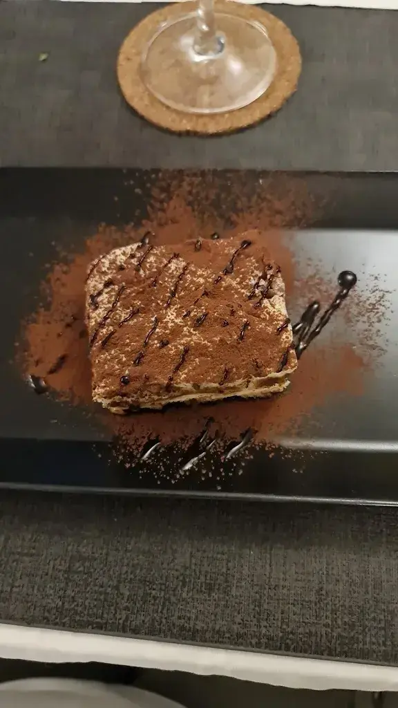 Pizzeria Trattoria Branca restaurante en Vira (Gambarogno)