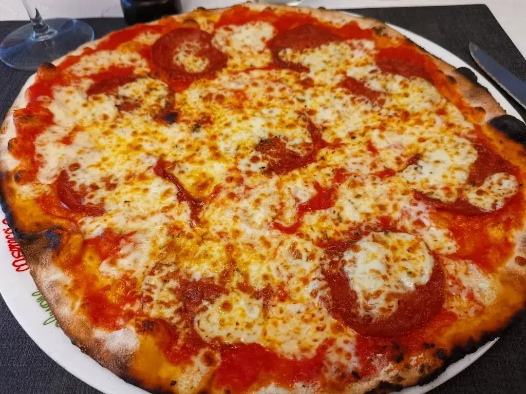 Claudio Kuenzler_Pizzeria Trattoria Branca_Vira (Gambarogno)_recensione