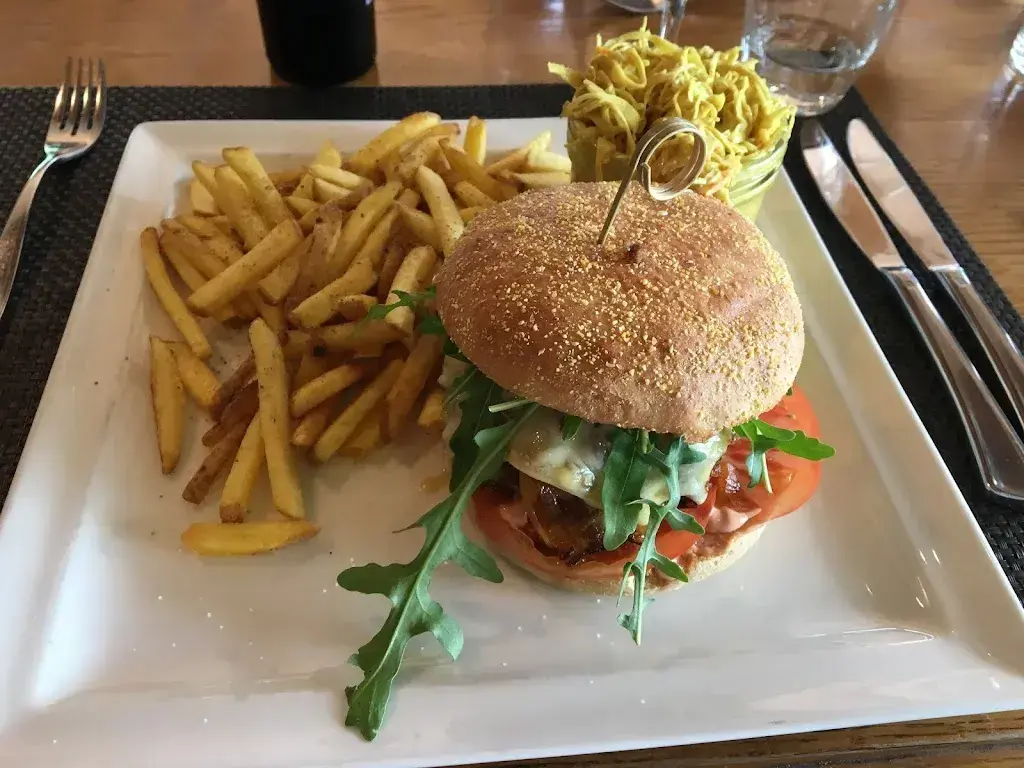 Leonardo Brabec_Restaurant L' Usine Aigle_Aigle_review