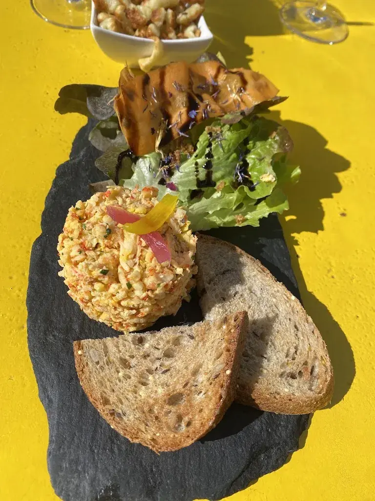 Sara Picó_L'Etable_Gryon_review