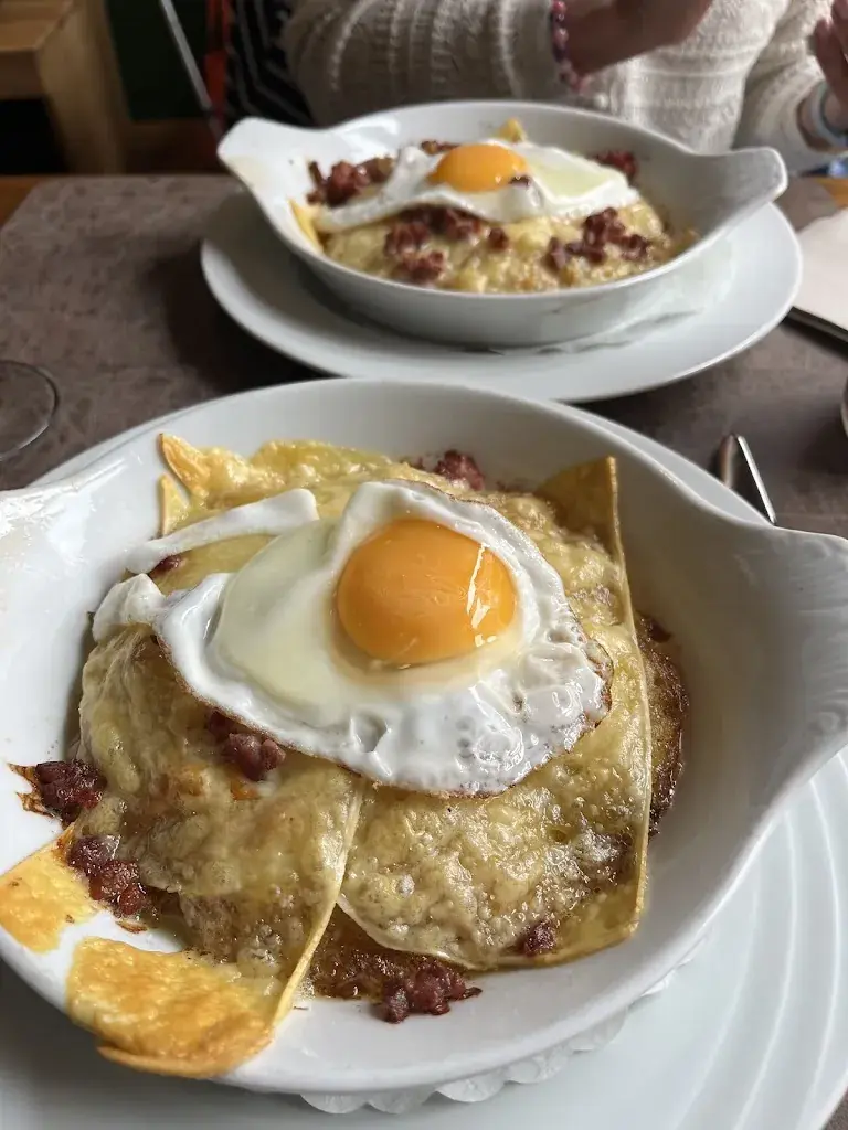 Christina Morisod_Hôtel de Ville Bex_Bex_review