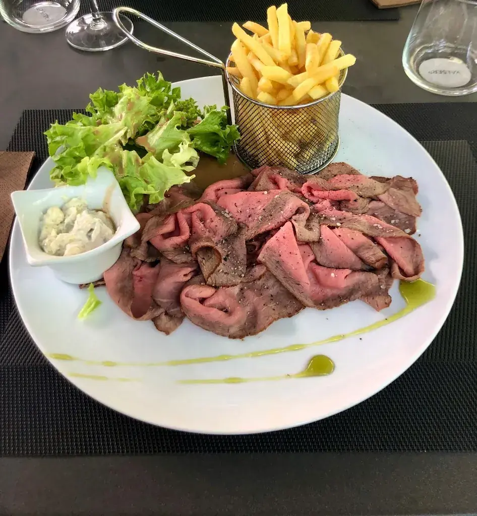 Thérèse Défago_Hôtel de Ville Bex_Bex_review