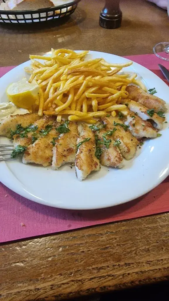 Restaurant Le National restaurant in Lavey-Morcles