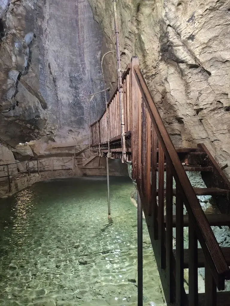 Aleksandar Antić_Restaurant Grotte aux Fées_Saint-Maurice_review