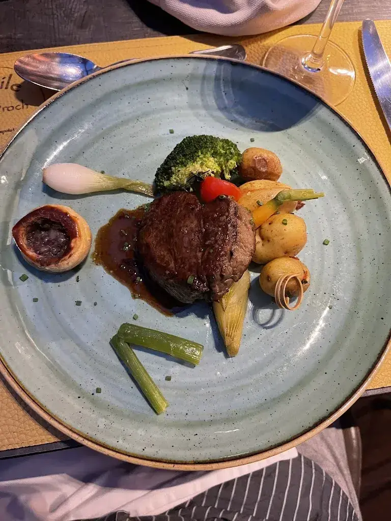 Eng. Abdullah Alshmassi_Restaurant de l'Etoile_Noville_avis