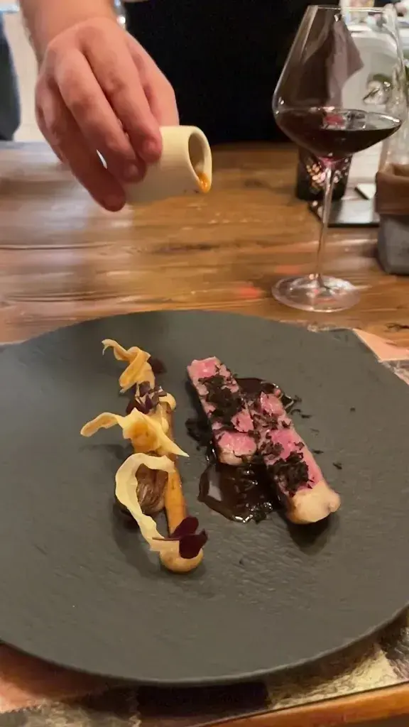 Chris Haughton_Restaurant Le Rochegrise_Villars-St-Ollon_review