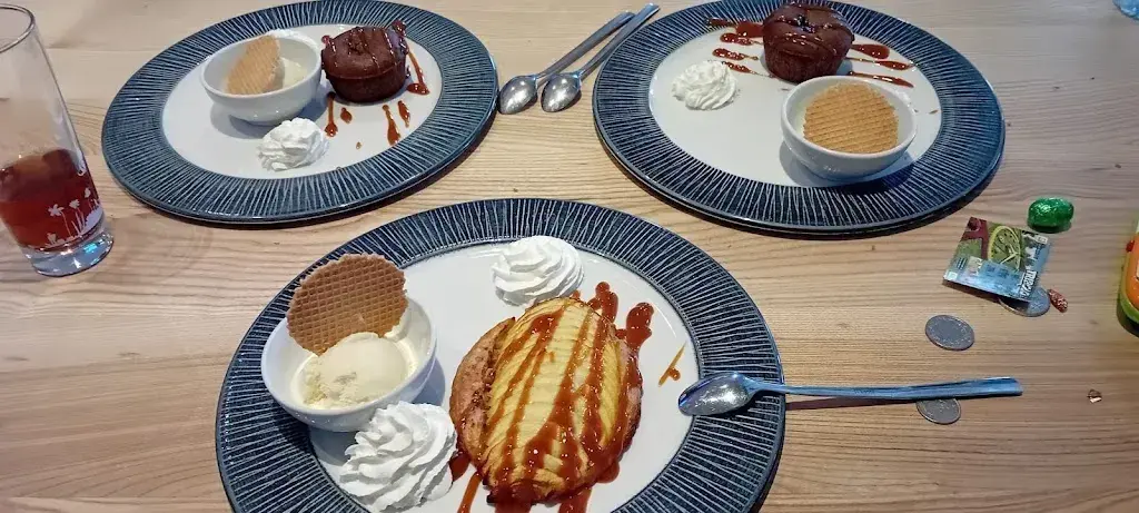 Adeline Bejaoui_Restaurant la Porte-du-Scex_Vouvry_reseña