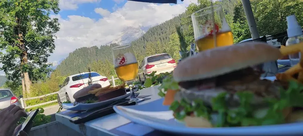 Erick narvaez_Station 66_Vers l'Eglise_review