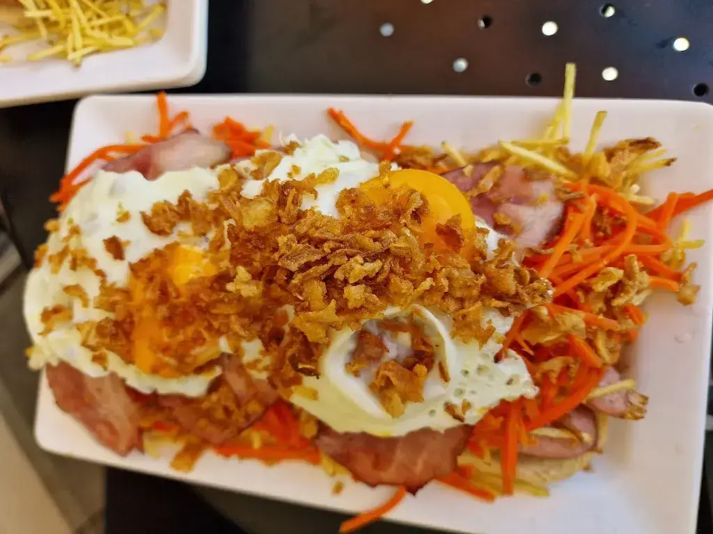 Jonathan Pallie_Chaud-Cola-Thé Sàrl_Roche_review