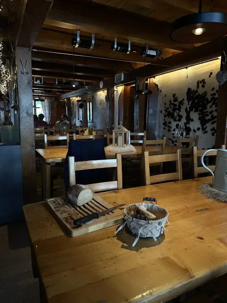 Serena Woodward_Fers_Leysin_reseña