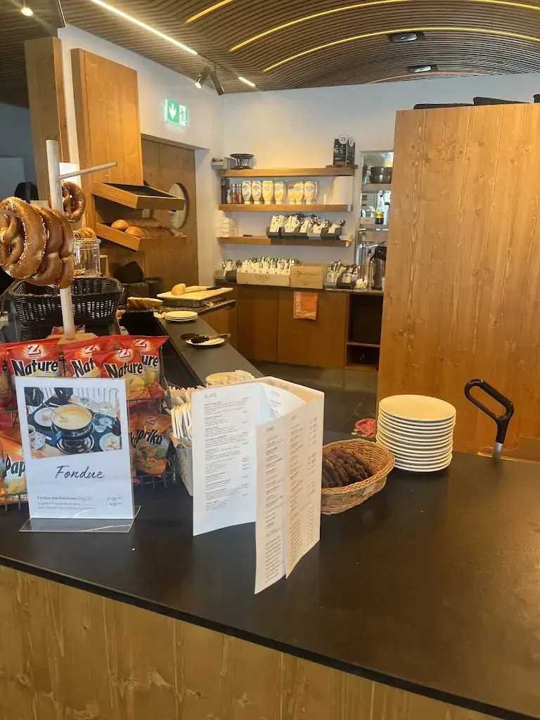 James Topping_Restaurant Botta & Le 3_Les Diablerets_review