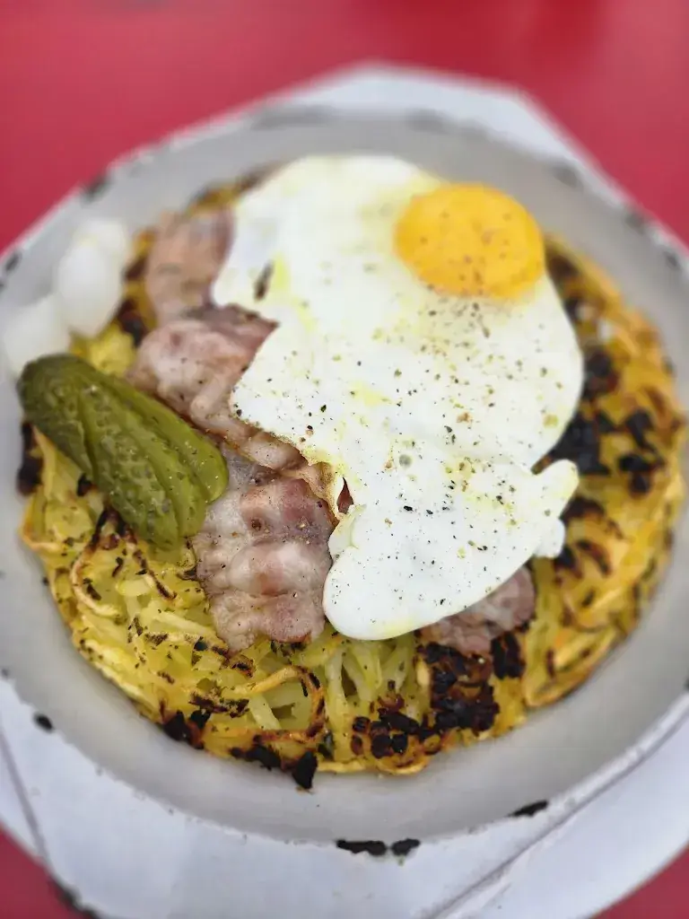 Julie Vernaz_Isenau - La Terrasse d'Isenau 360°_Les Diablerets_review